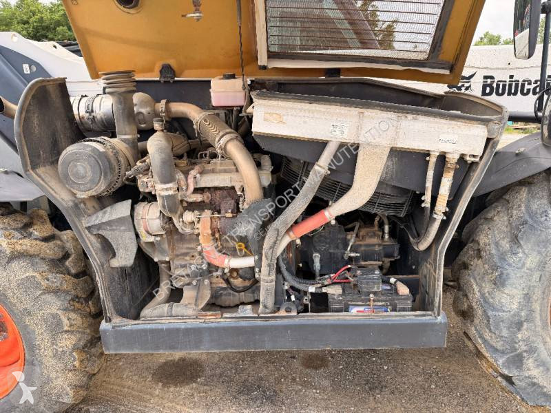 رافعة شوكية تلسكوبية Bobcat T36120SL