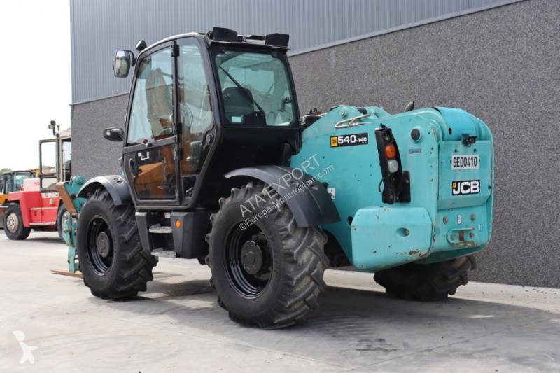 رافعة شوكية تلسكوبية JCB 540 V 140