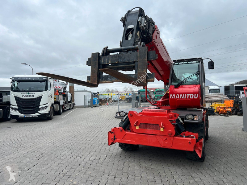 Teleskopický manipulátor Manitou MRT 2150 + /...