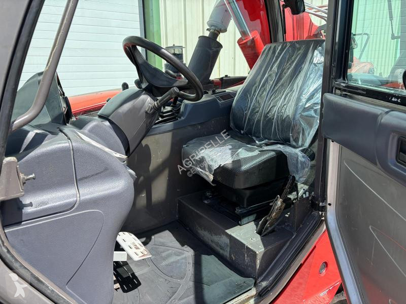 رافعة شوكية تلسكوبية Manitou