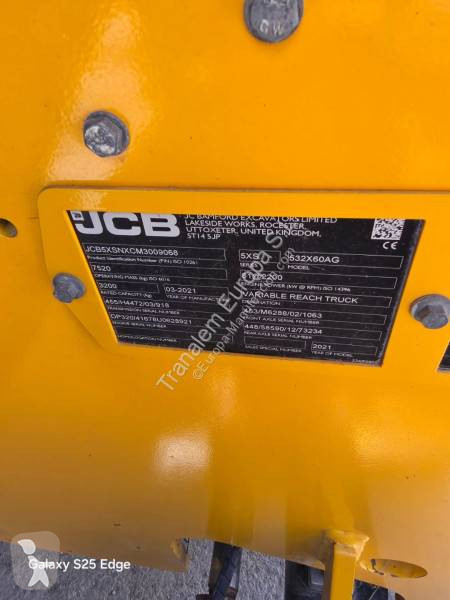 رافعة شوكية تلسكوبية JCB 532x60