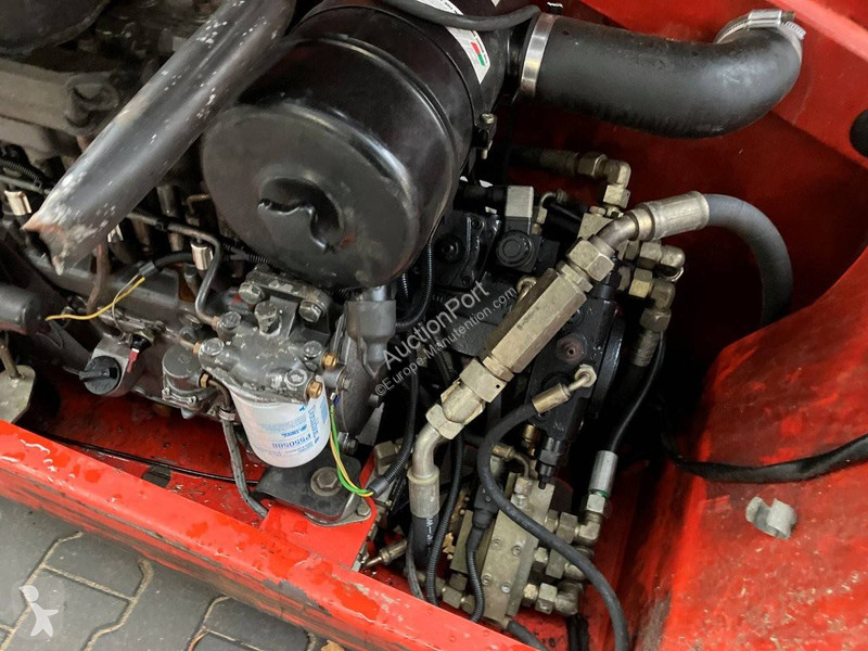 Teleskopický manipulátor Manitou SLT 415 E