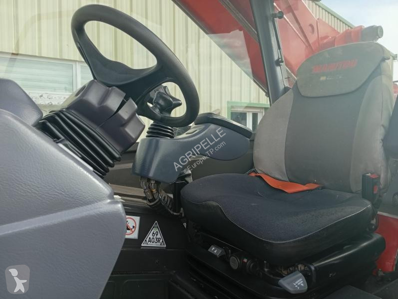 Телескопичен товарач Manitou  MLT845