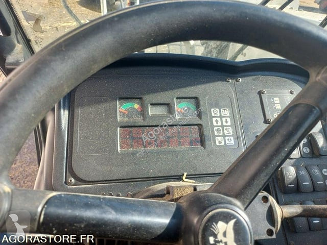 伸缩臂叉车