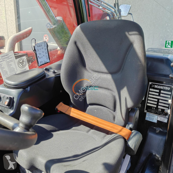 رافعة شوكية تلسكوبية Manitou MT933 Easy