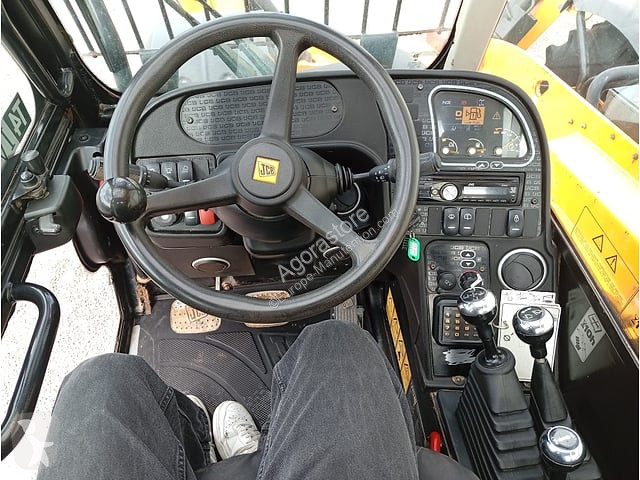 Chariot télescopique JCB