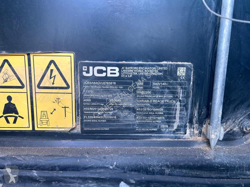 Chariot télescopique JCB