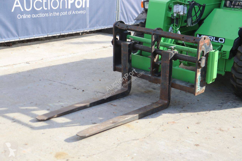Merlo P27.6 PLUS telescopic handler