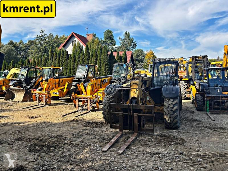 Chariot télescopique Caterpillar TH330B...