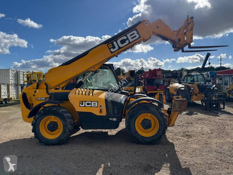 Chariot télescopique JCB