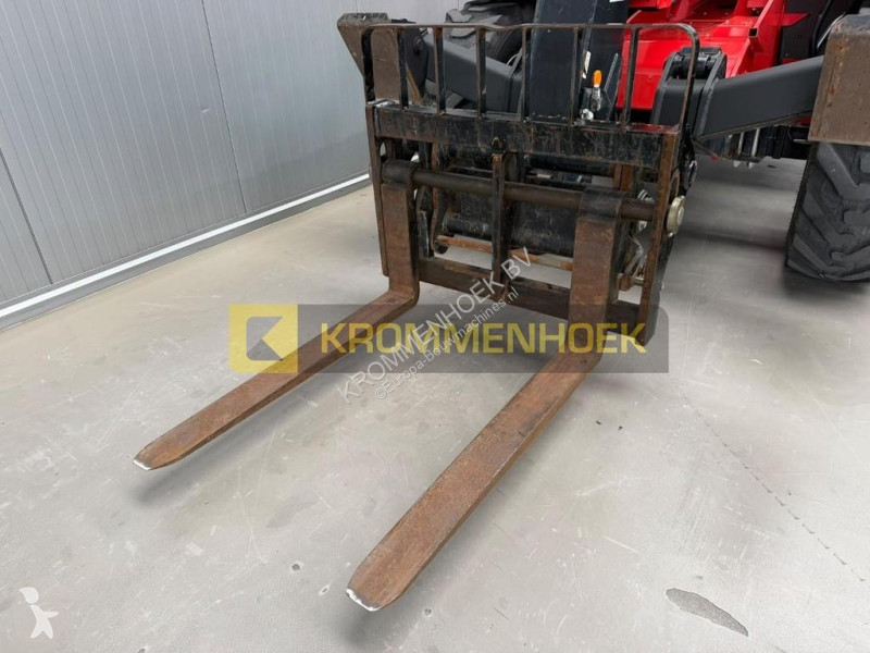 Chariot télescopique Manitou MT 1030 S Easy ST3B