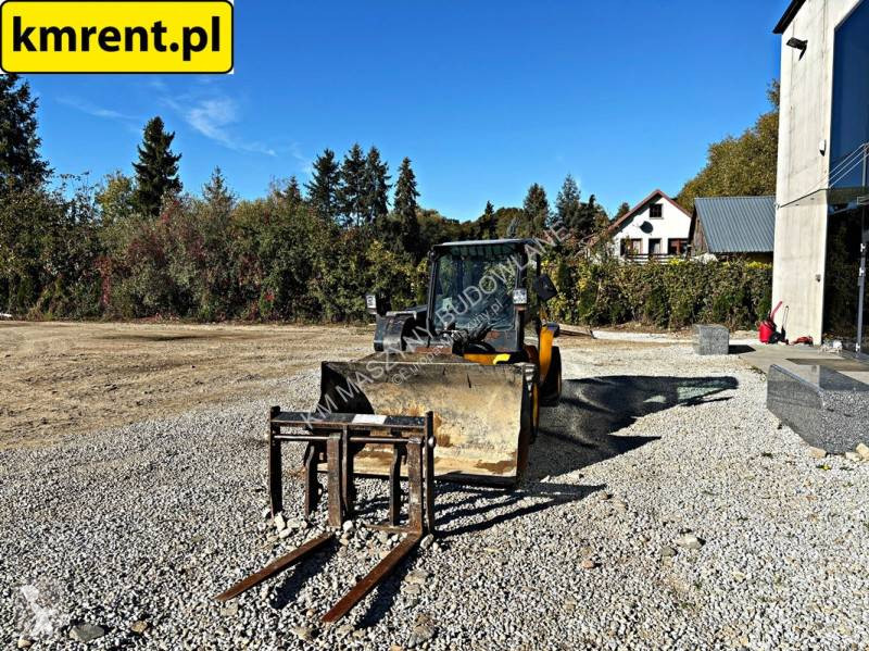 Teleskopický vozík JCB 520-40 4WS ŁADOWARKA...