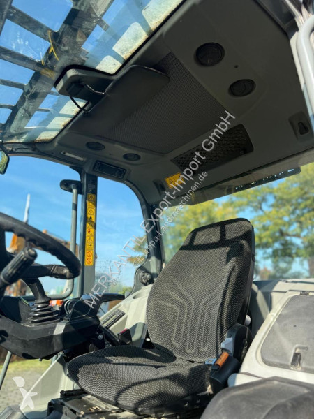 Телескопичен товарач Kramer  8095T
