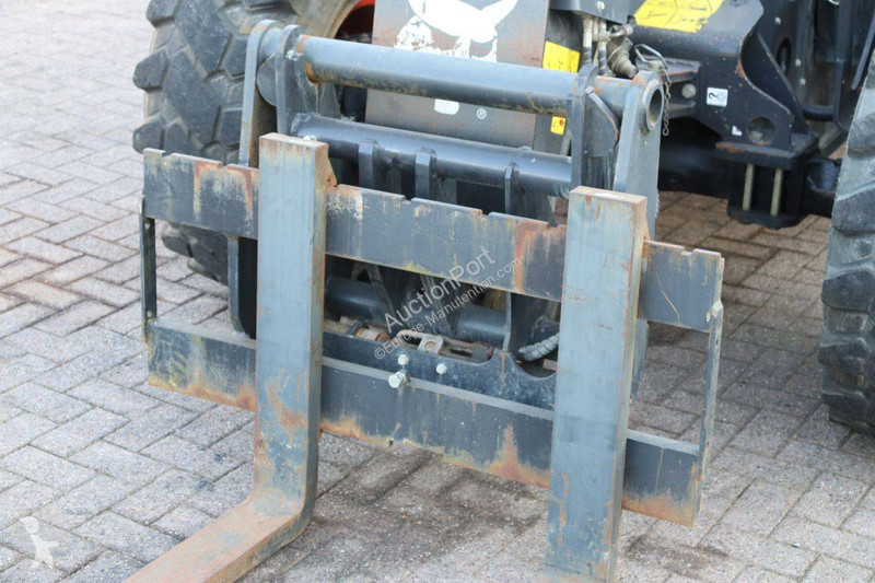 Empilhador telescópico Bobcat PF1/TL30.60