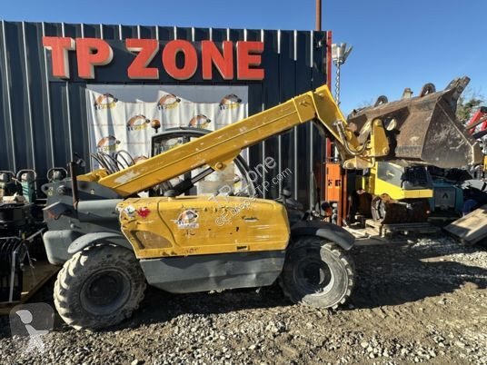 Empilhador telescópico Terex TELELIFT 2506