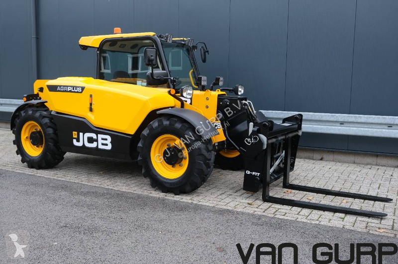 Empilhador braço telescópico  JCB 525-60 Agri...