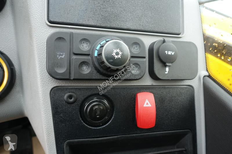 رافعة شوكية تلسكوبية JCB  542/70 Xtra...