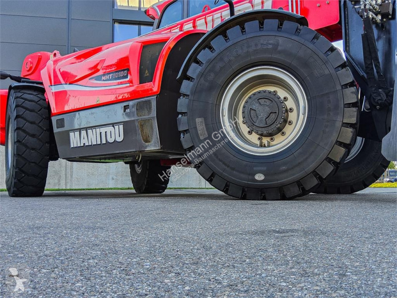 رافعة شوكية تلسكوبية Manitou MHT 10180