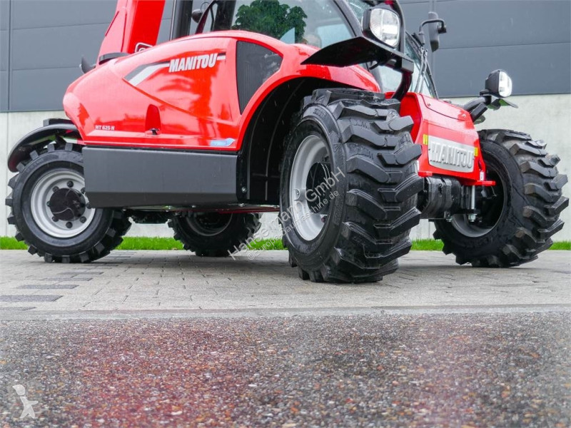 رافعة شوكية تلسكوبية Manitou MT 625