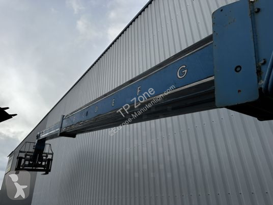 Chariot télescopique JLG 4013