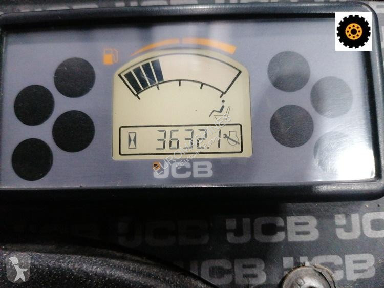 Sollevatori telescopici JCB 2WD