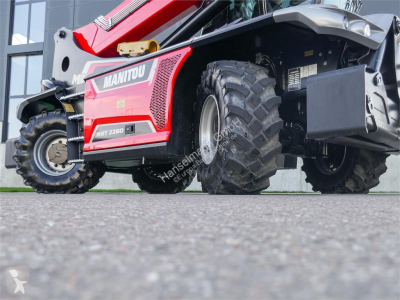 Încărcător telescopic Manitou