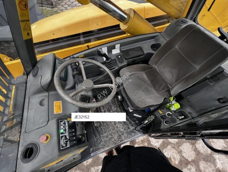 Chariot télescopique Komatsu WH714 H kosz