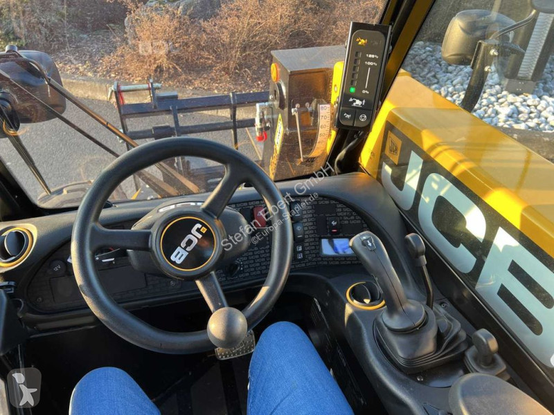 Încărcător telescopic JCB 514-40 / nur 108h /...
