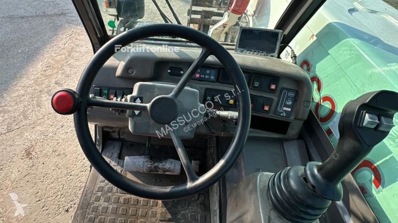 Chariot télescopique Manitou MLT845