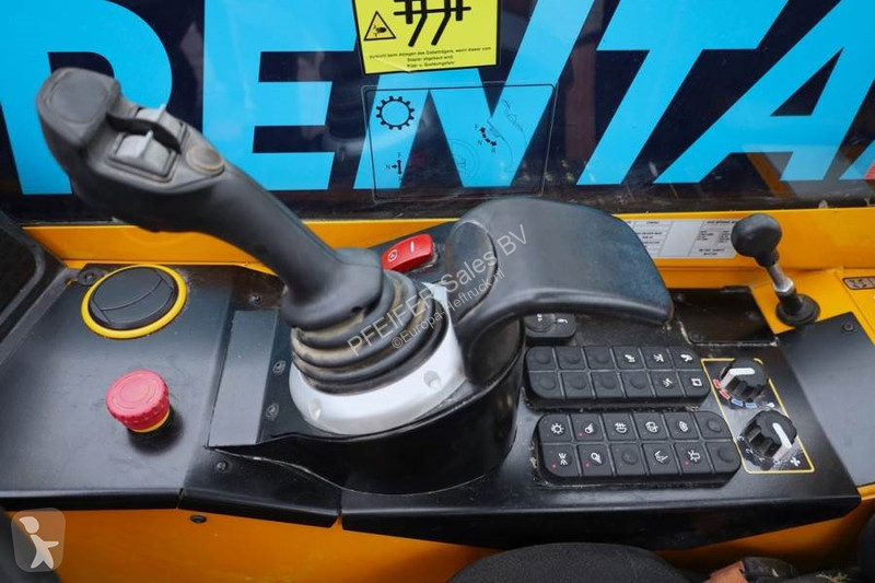 رافعة شوكية تلسكوبية JCB 525-60E Valid...