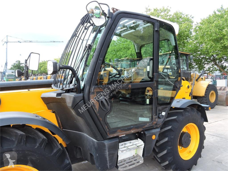 Chariot télescopique JCB 535-125