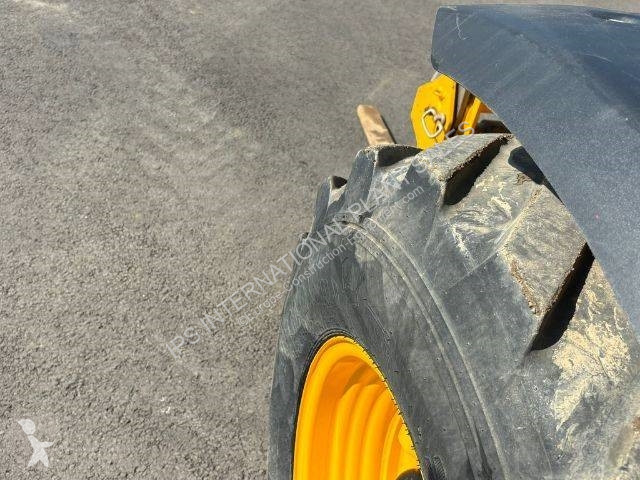 Încărcător telescopic JCB 535-95