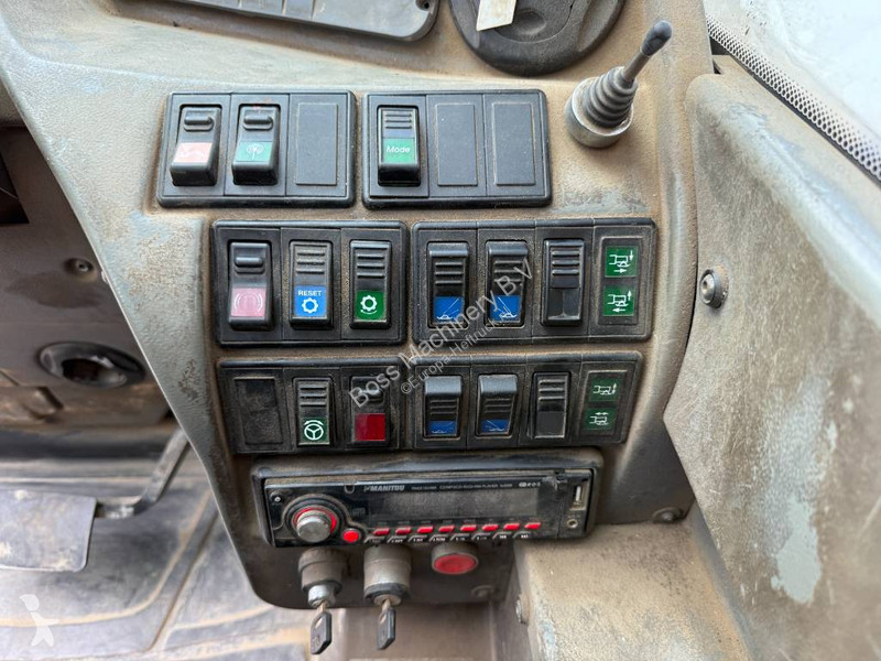رافعة شوكية تلسكوبية Manitou MRT2150+ Privilege...