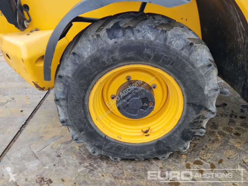 رافعة شوكية تلسكوبية JCB 540-140 Hi Viz