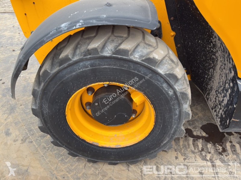 رافعة شوكية تلسكوبية JCB 525-60 Hi Viz
