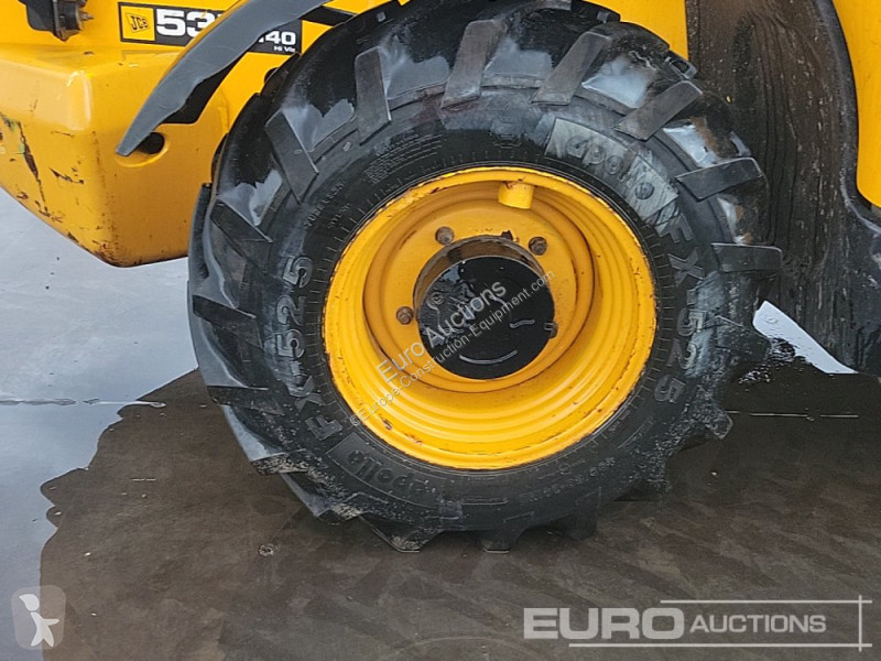 Teleskopický vozík JCB 535-140 Hi Viz