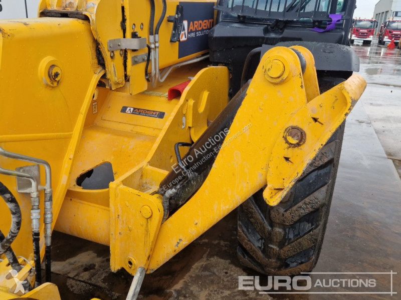 Chariot télescopique JCB 533-105