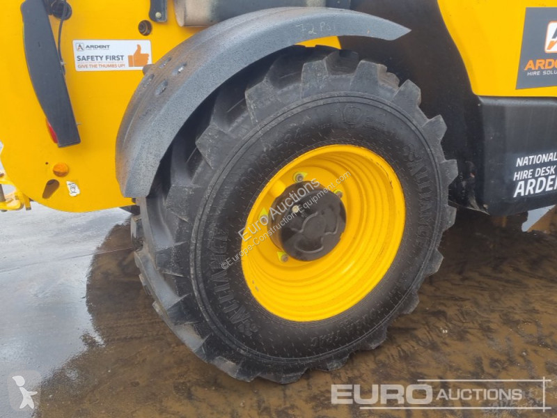 Chariot télescopique JCB 533-105