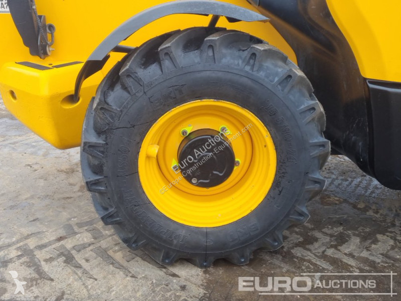 Teleskopický vozík JCB 540-140 Hi Viz
