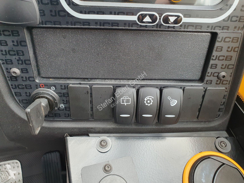 Teleskoplastare JCB 525-60 / Neufahrzeug...