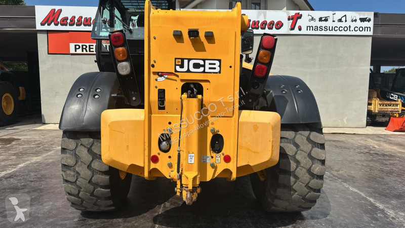 Sollevatori telescopici JCB AGROPLUS 560-80