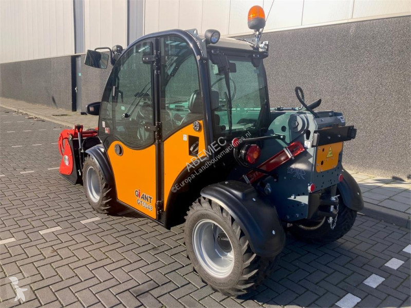 Teleskoplastare Giant GT 5048 met pelikaanbak...