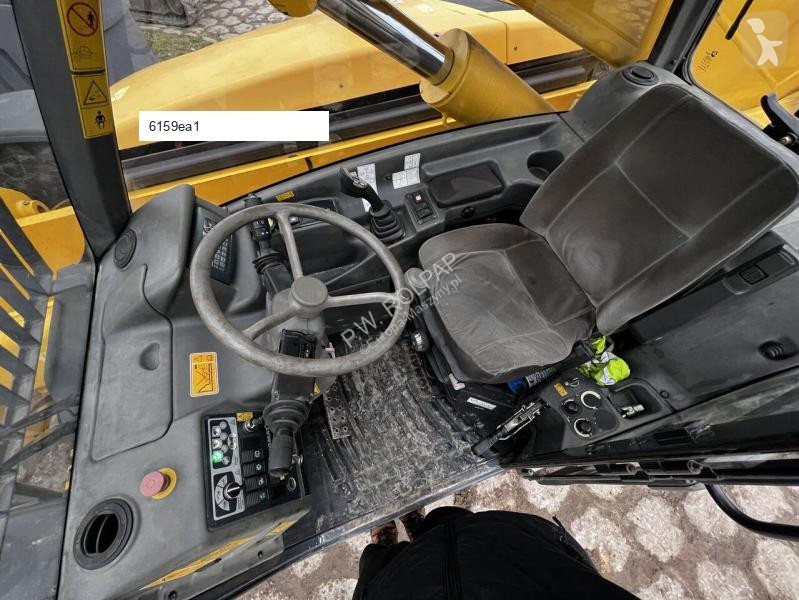 رافعة شوكية تلسكوبية Komatsu WH714 H kosz