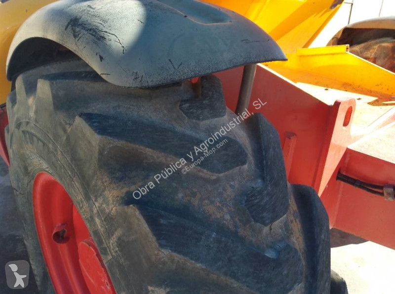 رافعة شوكية تلسكوبية Manitou