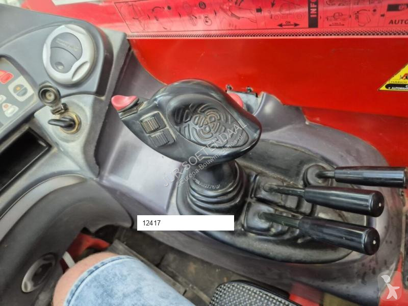 رافعة شوكية تلسكوبية Manitou