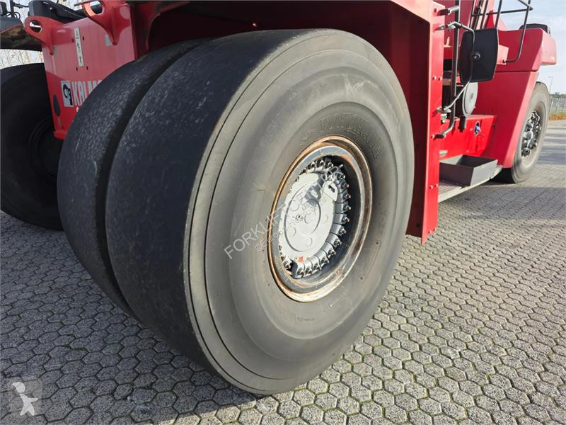 Телескопичен товарач Kalmar DRG450-60S5