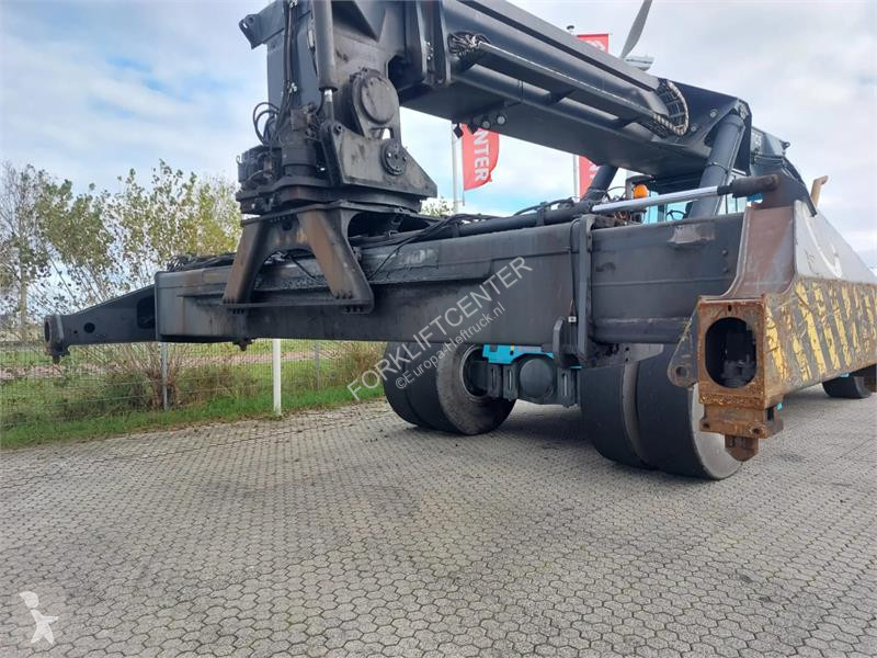 Телескопичен товарач Konecranes SMV 4532 TC5