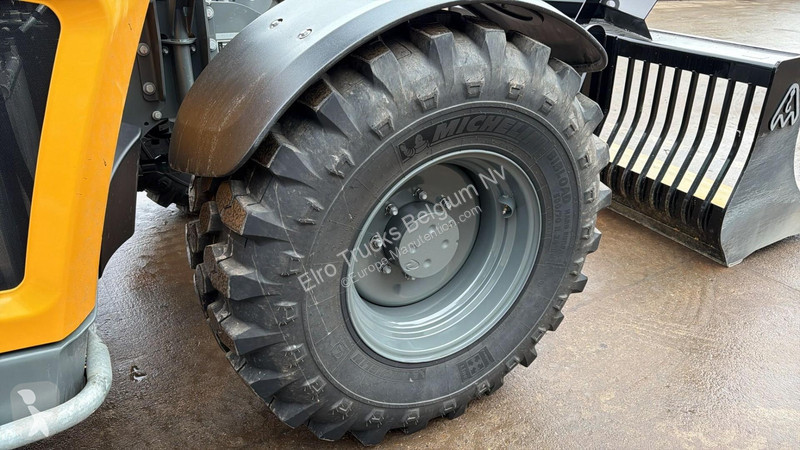 Teleskoplastare Liebherr T42-7S (INCL BUCKET /...