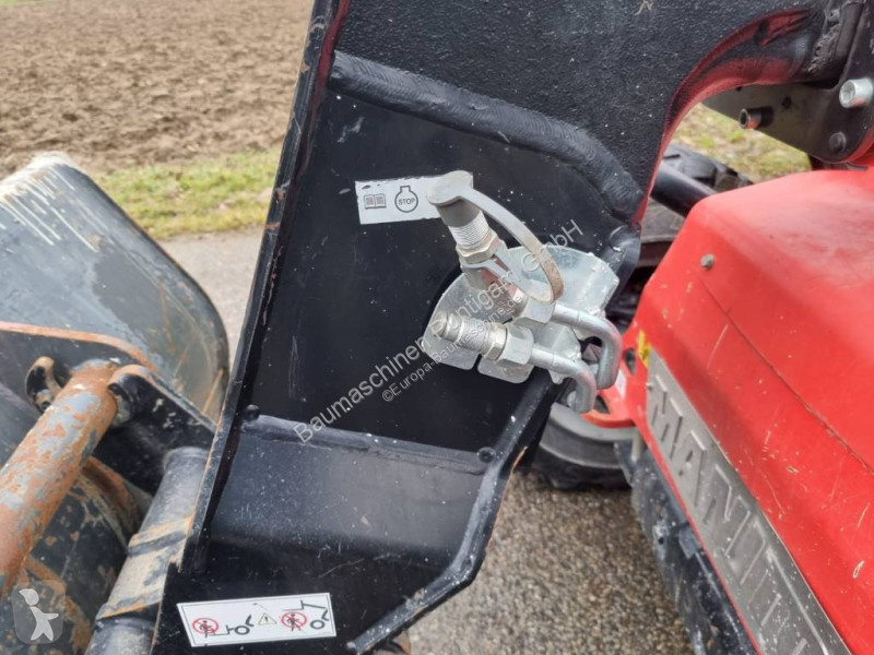 رافعة شوكية تلسكوبية Manitou