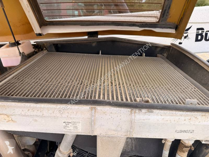رافعة شوكية تلسكوبية Bobcat T36120SL